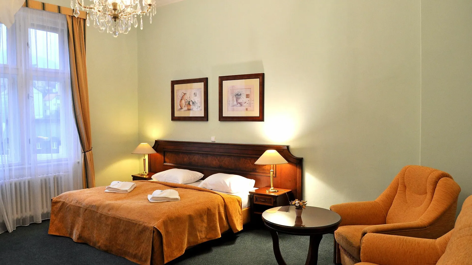 Hotel Ester Karlsbad 4*,